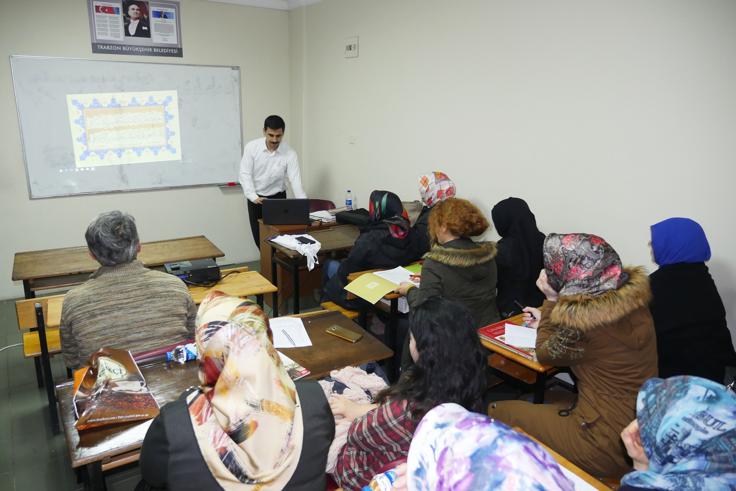 Trabzon'da "Osmanlı Türkçesi" Kursu Başladı