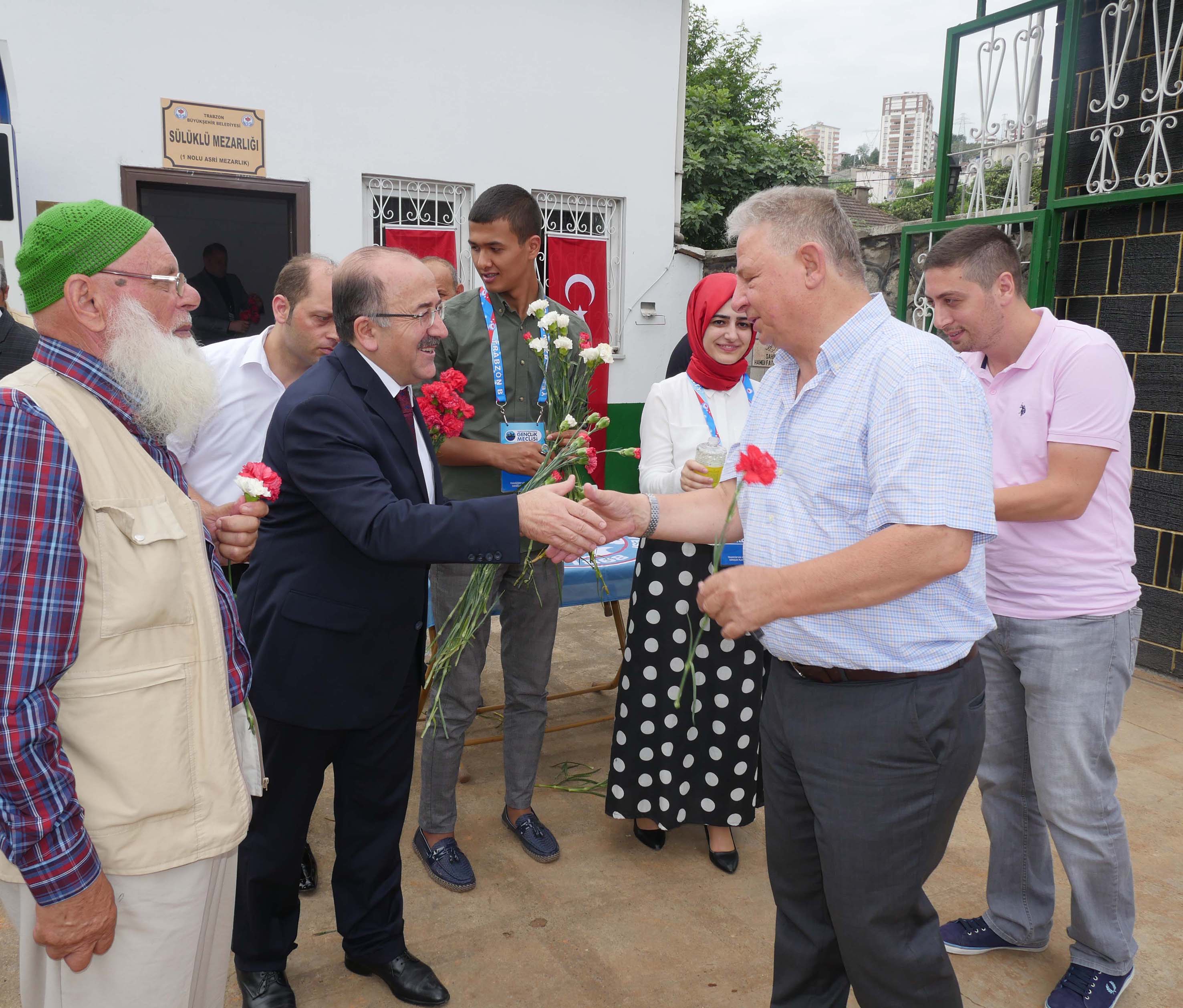 Başkan Trabzon'u bayramlaşmaya davet etti