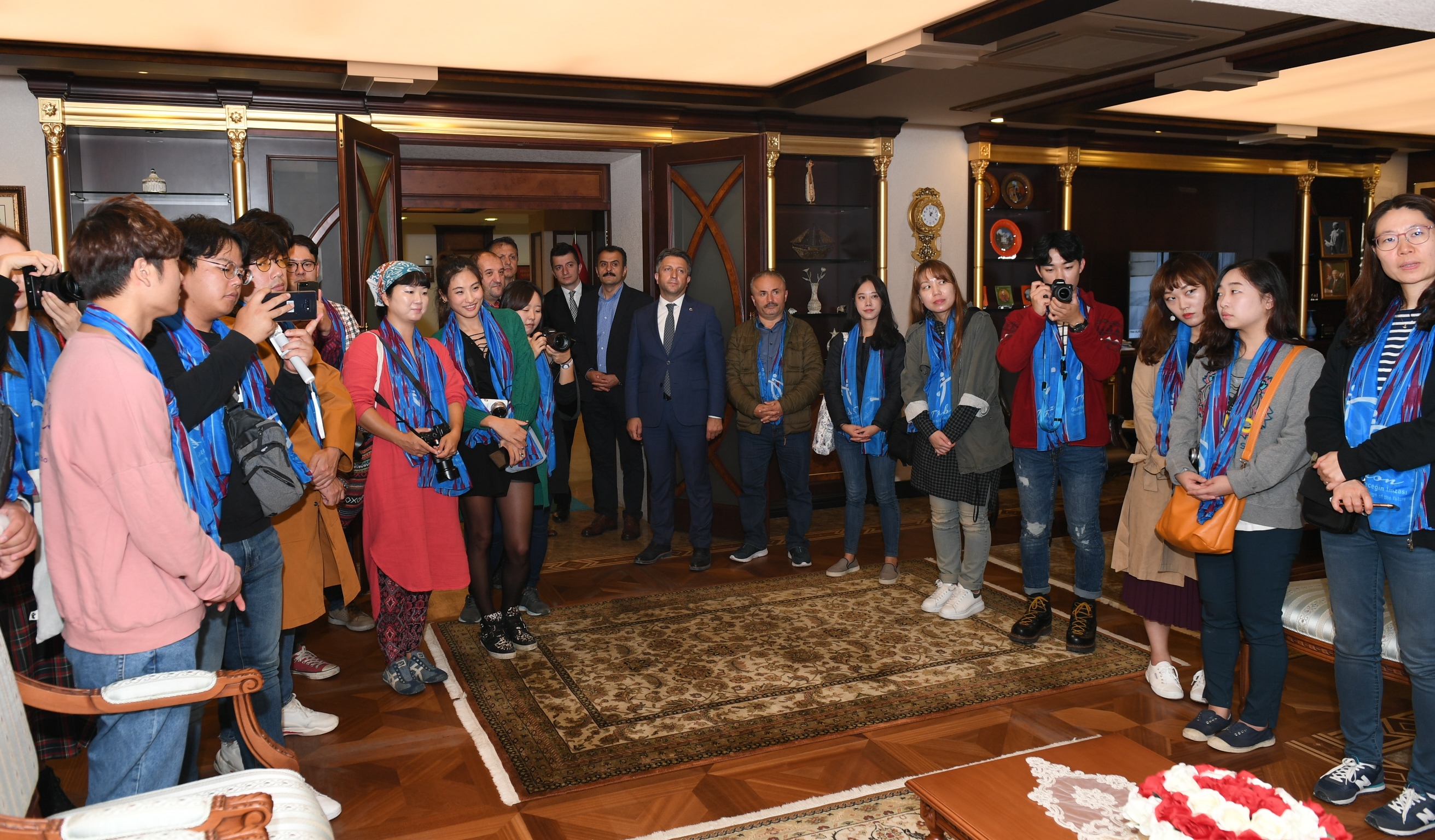 Güney Kore Heyeti Trabzon Valiliğini Ziyaret Etti