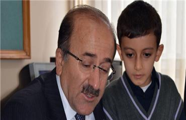 Başkan Gümrükçüoğlu Öğrencilerle Buluştu