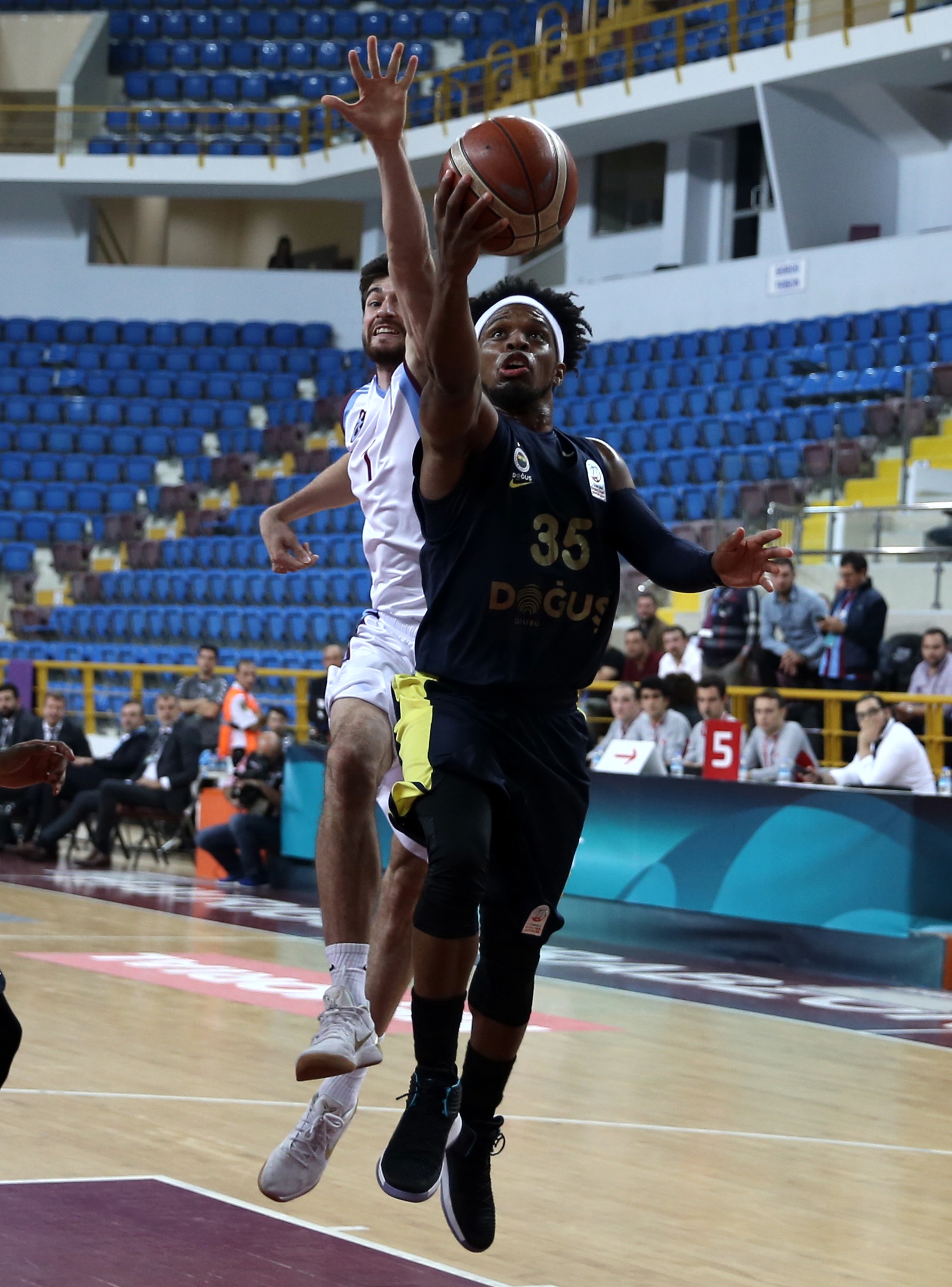 Tahincioğlu Basketbol Süper Ligi