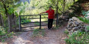 Baba-oğulun Arasına Tel Örgüler Girdi