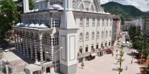 Of Çarşıbaşı Camii meydanına kavuştu