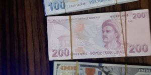 Fetö'nün Gizli Bölmesinden Yüklü Miktarda Para Çıktı