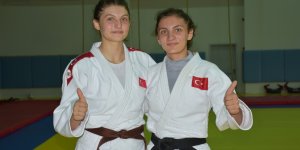 Jackie Chan'a Özenerek Başladıkları Judoda Milli Takıma Yükseldiler