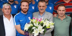 Yomraspor'dan Başkan Sağıroğlu'na Ziyaret