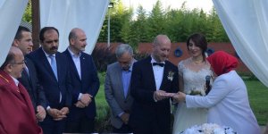 İçişleri Bakanı Soylu, nikah şahidi oldu