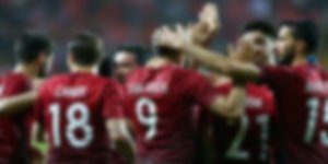 Trabzonsporlu Futbolculara Milli Davet