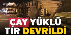Trabzon'da Çay Yüklü Tır Devrildi