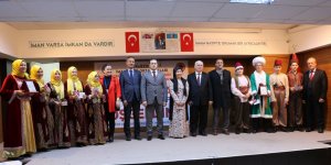 Of’ta İmam Hatipli öğrenciler Arapça şarkı ve tiyatro becerilerini sergiledi