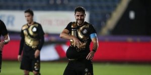 Özer Hurmacı'ya 6 Ay Men Cezası