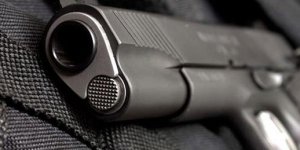 Mısır Unu Çuvalında 10 Ruhsatsız Tabanca Ele Geçirildi