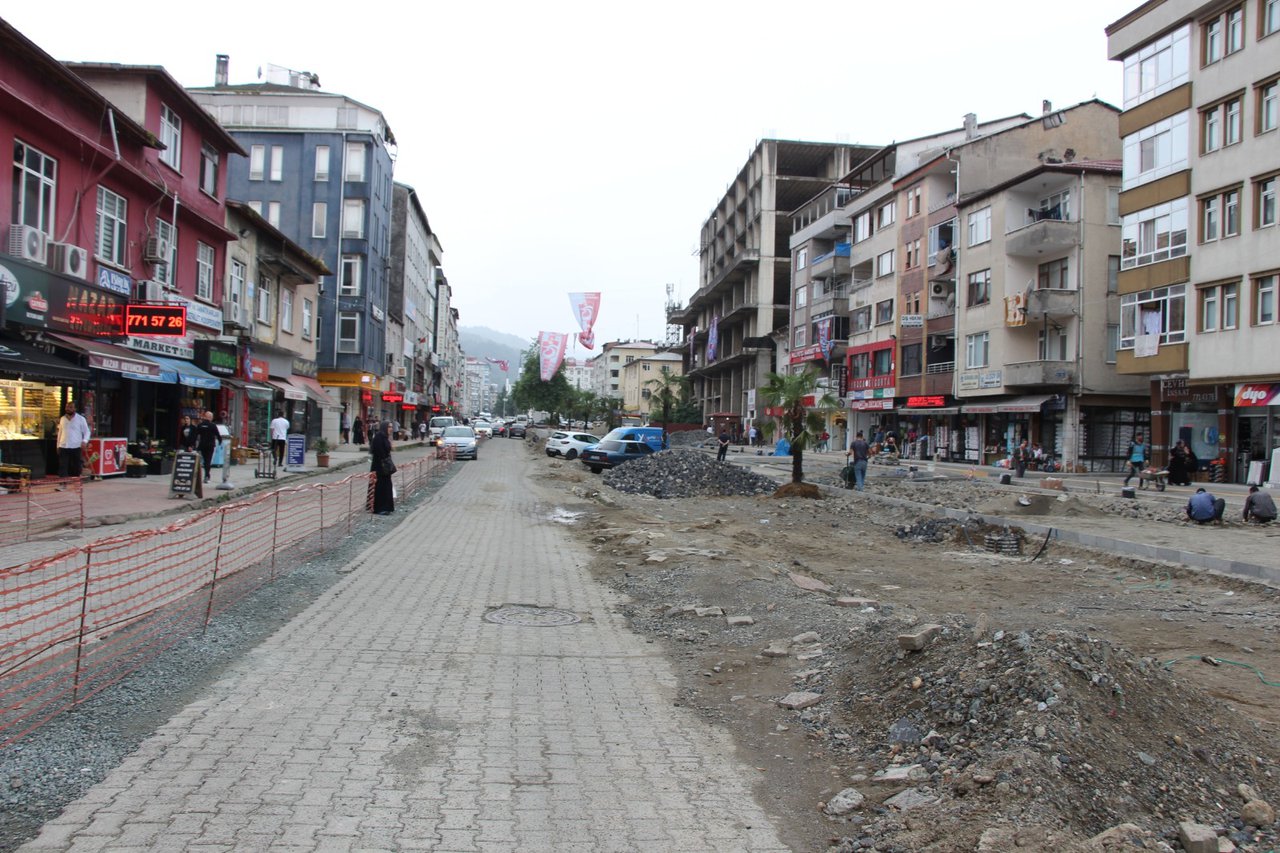 of-ataturk-bulvari-sil-bastan-yenileniyor_17.jpeg__1280x0_q85_crop_subsampling-2.jpg